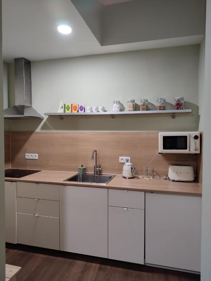 Leeuwerik Studio Apartment แอนต์เวิร์ป ภายนอก รูปภาพ