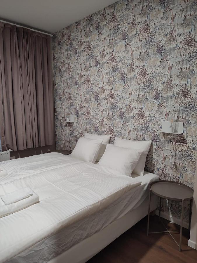 Leeuwerik Studio Apartment แอนต์เวิร์ป ภายนอก รูปภาพ